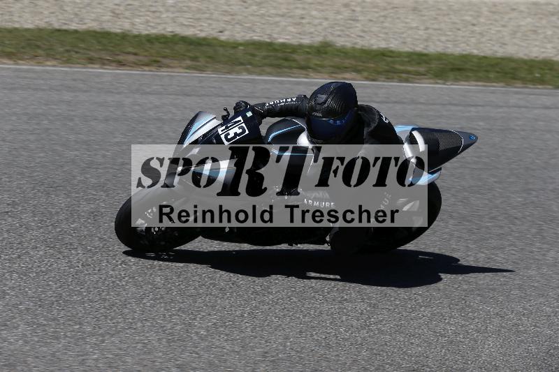 /15 22.05.2026  Plüss Moto Sport  Discover the Bike ADR /Gruppe gruen - Bike 1/43